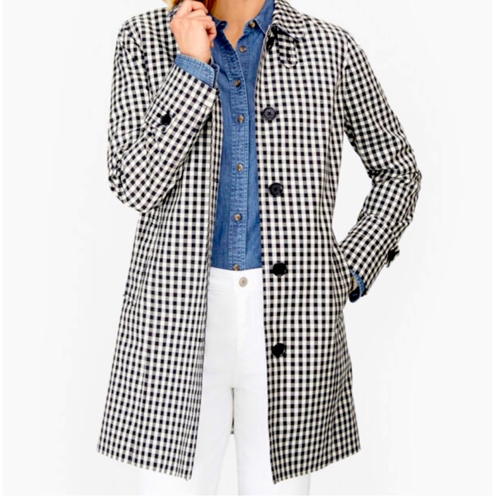 Black & White Gingham Raincoat!